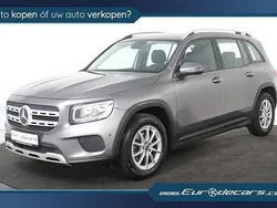 Grijs, metallic lak Gebruikt 2021 Mercedes GLB200 SUV | € 33.800