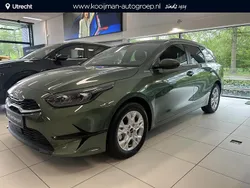 Groen Nieuw 2025 Kia Ceed Stationwagen | € 34.950 (Iets duurder)