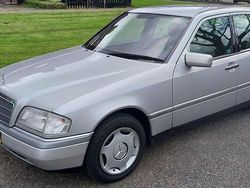 Zilver Gebruikt 1995 Mercedes C180 Elegance Sedan | € 7.900