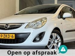 Wit Gebruikt 2012 Opel Corsa Edition Hatchback | € 2.995 (Eerlijke prijs)