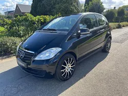 Zwart Gebruikt 2010 Mercedes A160 MPV | € 1.899 (Goede deal)