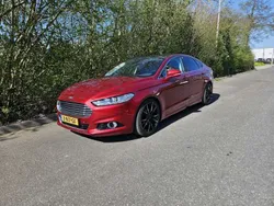 Rood Gebruikt 2015 Ford Mondeo Titanium Hatchback | € 15.000 (Eerlijke prijs)