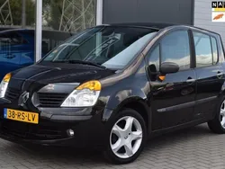 Zwart Gebruikt 2005 Renault Modus Luxe MPV | € 1.250 (Eerlijke prijs)