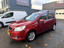 Rood Gebruikt 2010 Chevrolet Aveo LS Hatchback | € 1.950 (Goede deal)