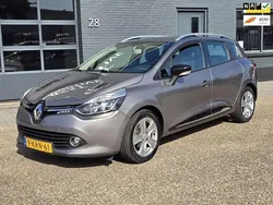 Grijs Gebruikt 2013 Renault Clio GrandTour Expression Stationwagen | € 4.950 (Eerlijke prijs)