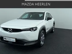 Wit Gebruikt 2023 Mazda MX30 Prime-Line SUV | € 20.950 (Eerlijke prijs)