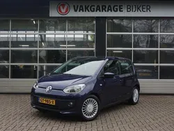Blauw Gebruikt 2015 VW up! high up! Hatchback | € 7.350 (Iets duurder)