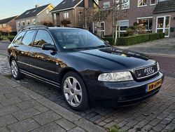 Zwart Gebruikt 2000 Audi S4 Stationwagen | € 8.500