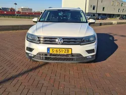 Wit Gebruikt 2019 VW Tiguan Highline SUV | € 22.000 (Goede deal)