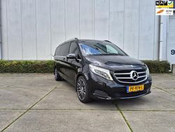 Zwart Gebruikt 2017 Mercedes V250 Avantgarde Edition MPV | € 35.325