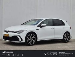 Pure white Gebruikt 2020 VW Golf VII R-line Hatchback | € 23.735 (Eerlijke prijs)