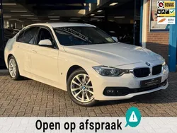 Wit Gebruikt 2016 BMW 330 Executive Sedan | € 18.950 (Eerlijke prijs)