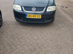 Zwart Gebruikt 2004 VW Touran Trendline MPV | € 3.200