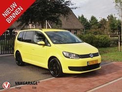 Geel Gebruikt 2014 VW Touran Comfortline MPV | € 4.995 (Super prijs)