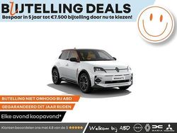 Wit Nieuw 2025 Renault R5 Iconic Hatchback | € 35.090 (Eerlijke prijs)