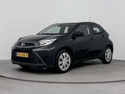 Zwart Gebruikt 2023 Toyota Aygo Limited Hatchback | € 17.000 (Eerlijke prijs)