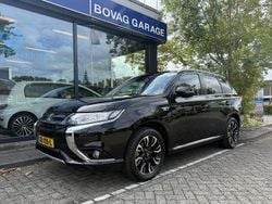 Zwart Gebruikt 2016 Mitsubishi Outlander P-HEV Edition SUV | € 17.945 (Eerlijke prijs)