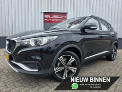 Zwart Gebruikt 2020 MG ZS Luxury Sedan | € 14.995 (Eerlijke prijs)
