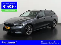 Grijs Gebruikt 2021 BMW 320 Sport Line Stationwagen | € 32.895 (Eerlijke prijs)