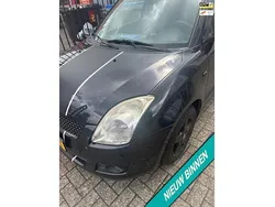 Zwart Gebruikt 2009 Suzuki Swift Comfort Hatchback | € 3.450 (Eerlijke prijs)