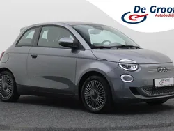 Grijs Gebruikt 2022 Fiat 500e Icon Hatchback | € 17.950 (Eerlijke prijs)
