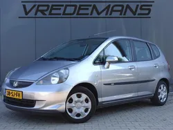 Grijs Gebruikt 2006 Honda Jazz Cool Hatchback | € 1.750 (Eerlijke prijs)