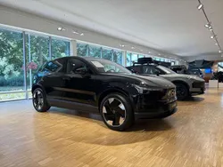 Zwart Nieuw 2025 Volvo EX30 Ultra SUV | € 39.900
