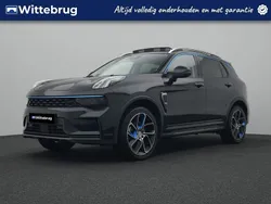 Zwart Gebruikt 2022 Lynk & Co 01 SUV | € 24.925 (Eerlijke prijs)