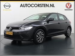 Zwart Gebruikt 2022 VW Polo Business Hatchback | € 15.395 (Goede deal)