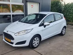 Wit Gebruikt 2015 Ford Fiesta Style Hatchback | € 4.250 (Eerlijke prijs)