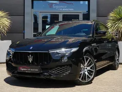 Zwart Gebruikt 2018 Maserati Levante SUV | € 39.950