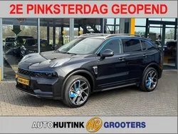 Zwart Gebruikt 2021 Lynk & Co 01 SUV | € 25.990 (Iets duurder)