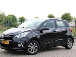 Zwart Gebruikt 2015 Hyundai i10 Hatchback | € 6.950 (Eerlijke prijs)