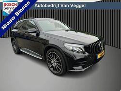 Zwart (metallic) Gebruikt 2017 Mercedes GLC300 SUV | € 36.950 (Duur)