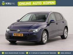 Blauw Gebruikt 2022 VW Golf VIII Business Hatchback | € 21.450 (Goede deal)