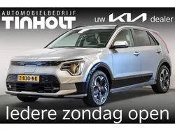 Grijs Gebruikt 2024 Kia Niro Advance SUV | € 32.750 (Super prijs)
