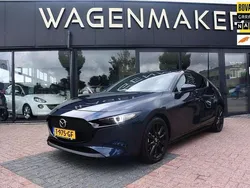 Blauw, metallic lak Gebruikt 2023 Mazda 3 Luxury Hatchback | € 28.950 (Duur)