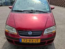 Rood Gebruikt 2005 Fiat Idea Emotion MPV | € 1.400 (Goede deal)