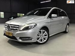 Zilver Gebruikt 2012 Mercedes B200 Ambition MPV | € 7.499 (Eerlijke prijs)