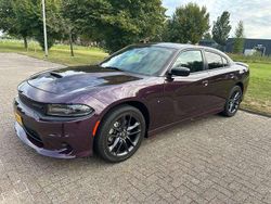 Paars Gebruikt 2021 Dodge Charger Sedan | € 35.000