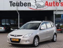 Grijs, metallic lak Gebruikt 2009 Hyundai i30 Style Stationwagen | € 2.395 (Eerlijke prijs)
