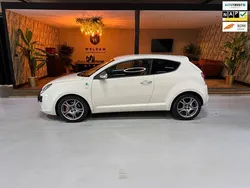 Wit Gebruikt 2013 Alfa Romeo MiTo Quadrifoglio Verde Hatchback | € 7.990 (Eerlijke prijs)