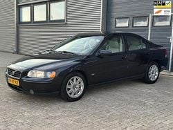Zwart Gebruikt 2005 Volvo S60 Summum Sedan | € 2.749 (Goede deal)