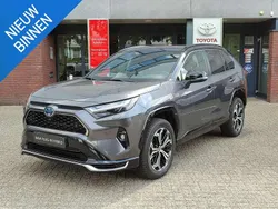 Grijs Gebruikt 2022 Toyota RAV4 Hybrid Plus SUV | € 43.400 (Duur)