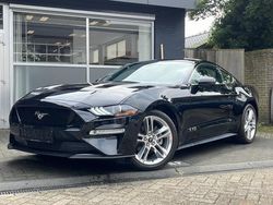 Zwart, metallic lak Gebruikt 2018 Ford Mustang Premium Coupé | € 39.750