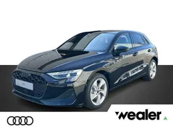Zwart Nieuw 2025 Audi A3 Sportback e-tron Advanced Sedan | € 48.023 (Eerlijke prijs)