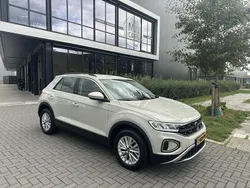 Grijs Gebruikt 2023 VW T-Roc Business SUV | € 27.990 (Super prijs)