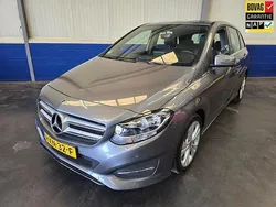 Grijs Gebruikt 2018 Mercedes B180 Ambition MPV | € 19.450 (Eerlijke prijs)