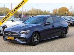 Blauw Gebruikt 2024 Mercedes C300e AMG line Stationwagen | € 47.900 (Eerlijke prijs)