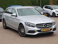 Grijs (metallic) Gebruikt 2015 Mercedes C350 Edition Stationwagen | € 16.999 (Goede deal)